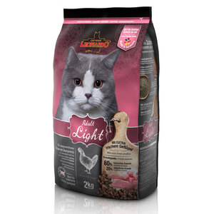 Leonardo Alimento Natural Seco para Adulto Light Gato, 2 kg